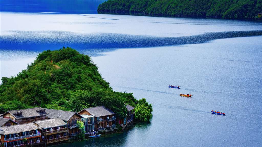绝美泸沽湖旅游风景摄影