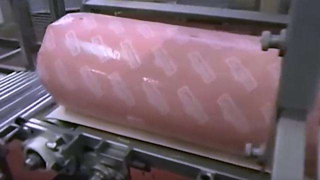  姐的面包给你夹火腿吃 扇贝想吃大香肠