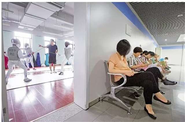 陪读,究竟陪的是什么?