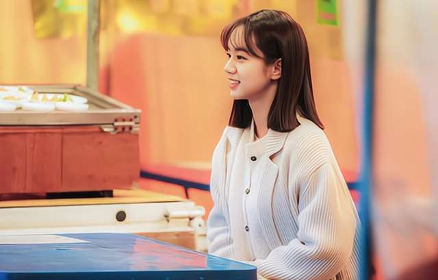  女人第一次出轨 朋友的前妻可以玩吗