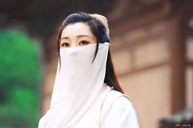 《赘婿》壁纸 | 我也曾被信任的人背叛过