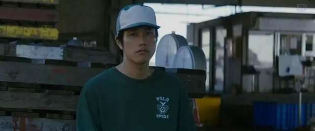 “信任这种东西可能根本就不属于人类吧”