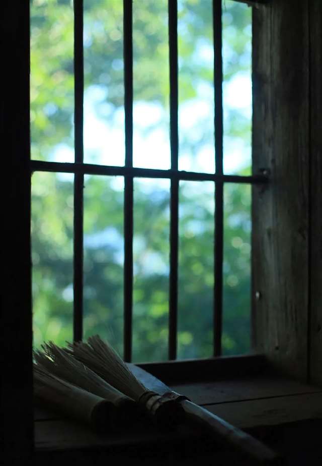 知识越贫乏,你相信的东西就越绝对!