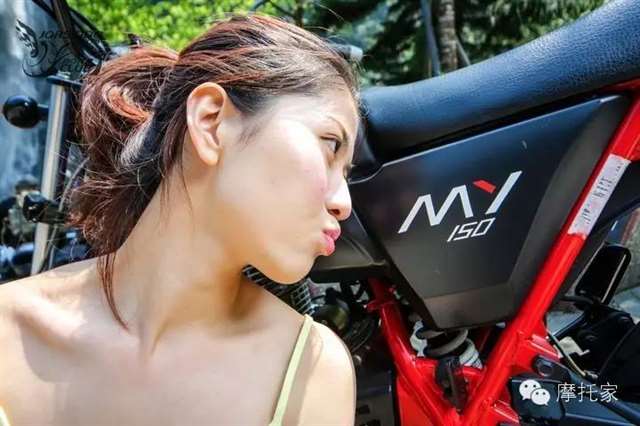  骑摩托车下面有反应 骑动感单车流水了