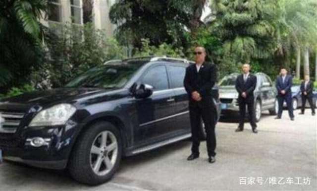 女老板找住家司机 富婆招司机包吃包住