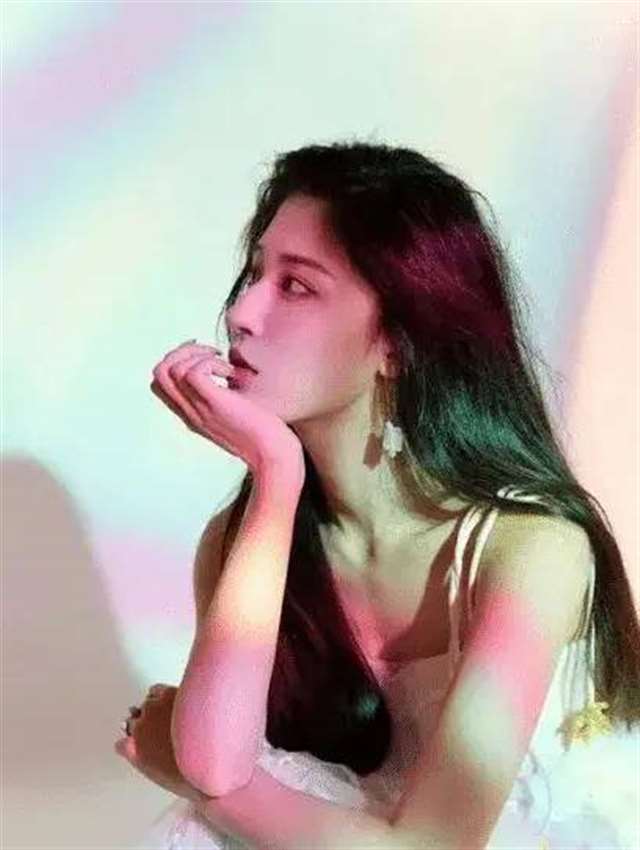 越是漂亮的女孩,越好追?