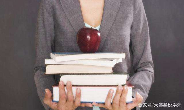 公司老板对前台特别好 前台都是老板的人