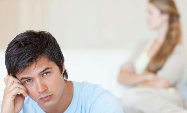 跟十个男人发生过关系 一人㖭上面2人㖭下感觉