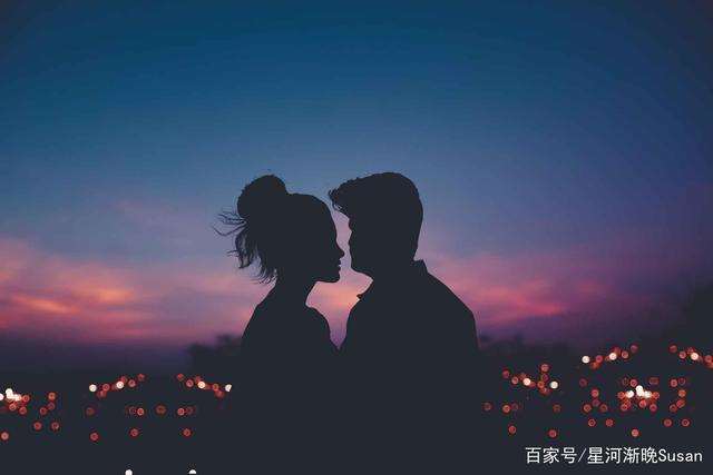 同事发生过关系还能当朋友吗 男同事频繁肢体接触我