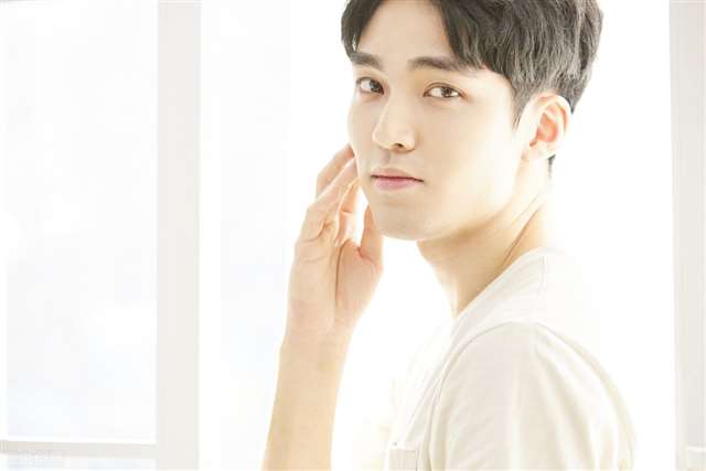 少妇出轨实录 第12部部美丽少妇出轨的自