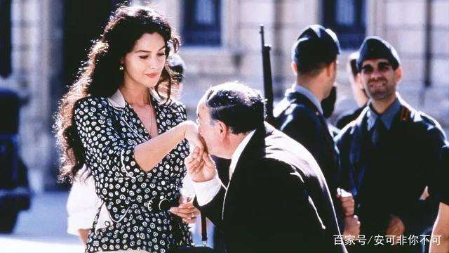 堕落的人妻少妇 人妻尝试又大又粗久久