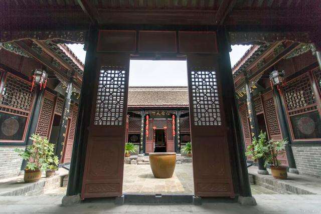 欲艳风流都市少妇 少妇的大肉蚌一张一合