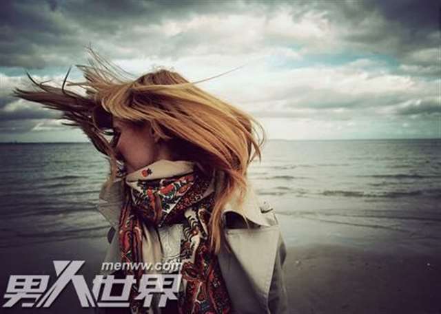 我和隔壁少妇的艳遇 饥饿少妇说下面很痒