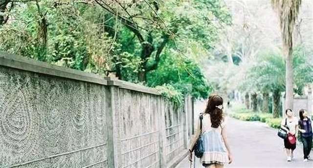 让人感到心酸无奈的句子,句句戳心!