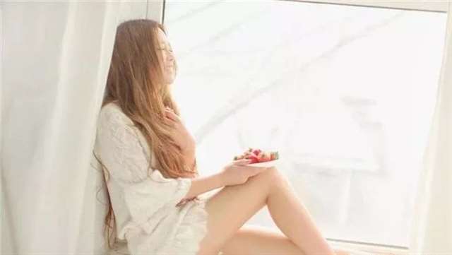 描写情感的句子大全:每个人的心中都有一个漂流瓶