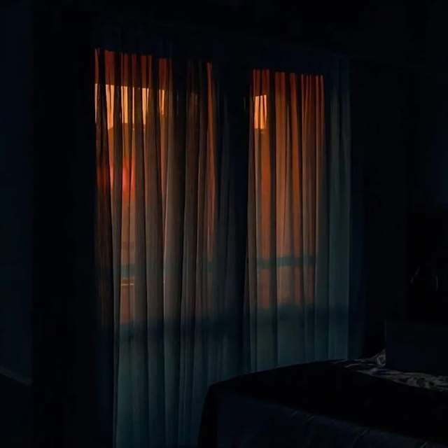 与“晚霞”有关的文案句子 ||落日黄昏晓,清风衬晚霞.