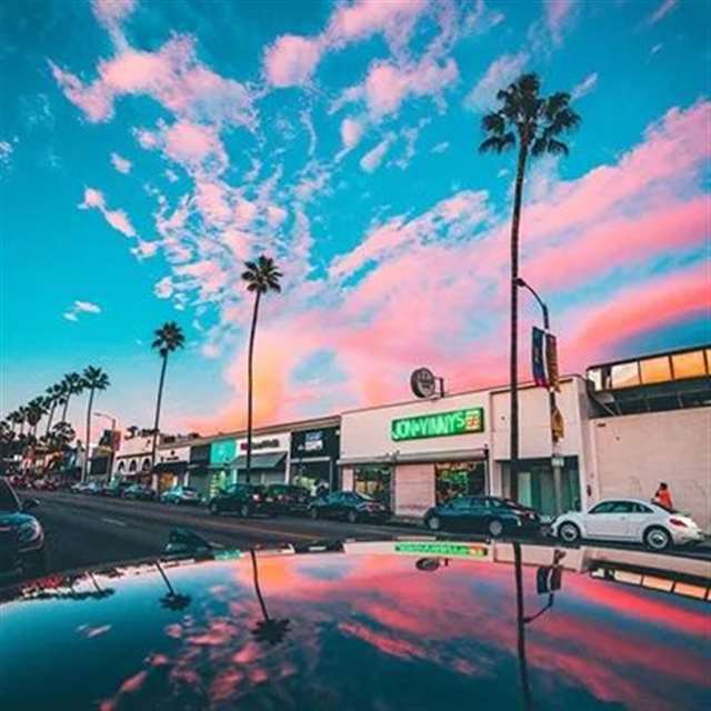 与“晚霞”有关的文案句子 ||落日黄昏晓,清风衬晚霞.