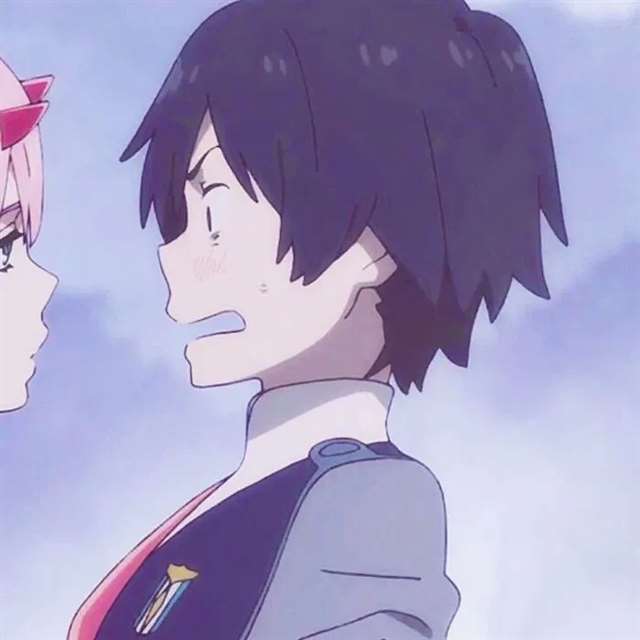 朋友圈文案短句 || 晚霞与玫瑰共绘浪漫,你是我藏在心底的爱意泛滥.