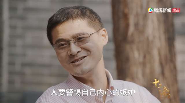              糟蹋h 挣扎         拍戏时真的进去了嗯啊h文