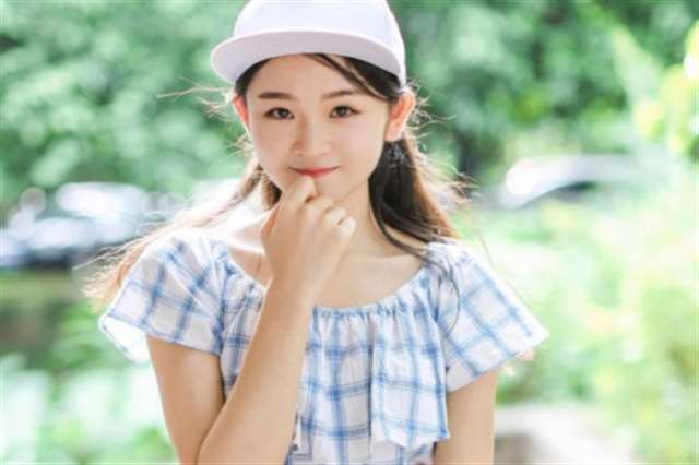  娇妻借朋友高H繁交h 挺进隔壁优雅人妻