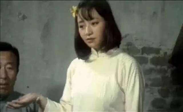 sm调教乳夹哭叫求饶h 挺进老师的玉门