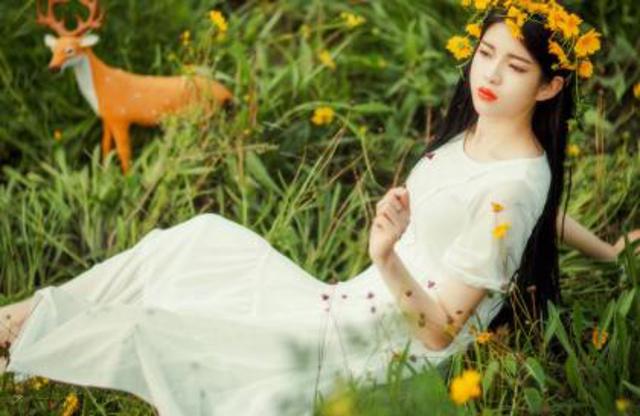 我和婶婶的两天一夜 每走一步楼梯就撞到最深处