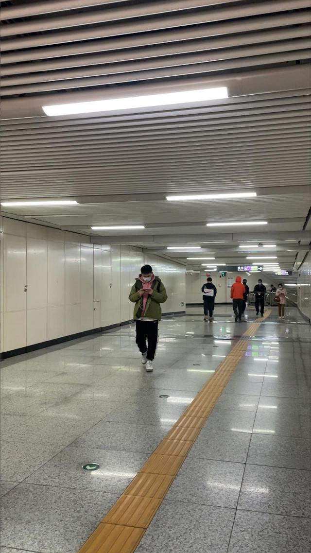 最后一班末班车故事