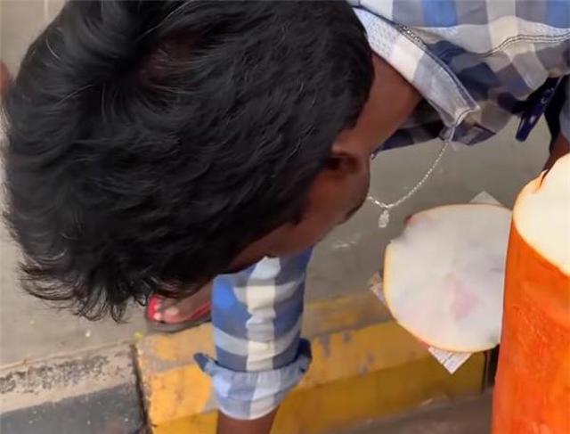  小洞饿了想吃大香肠有声音馒头 这种东西？