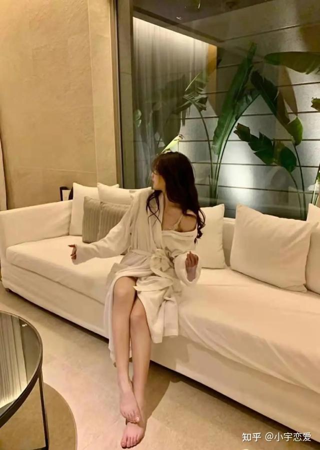 情趣酒店开房往事:我一晚上做十次爱