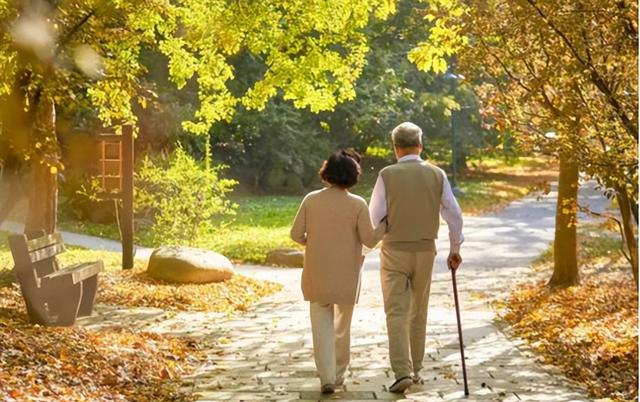 把40岁的阿姨办理了