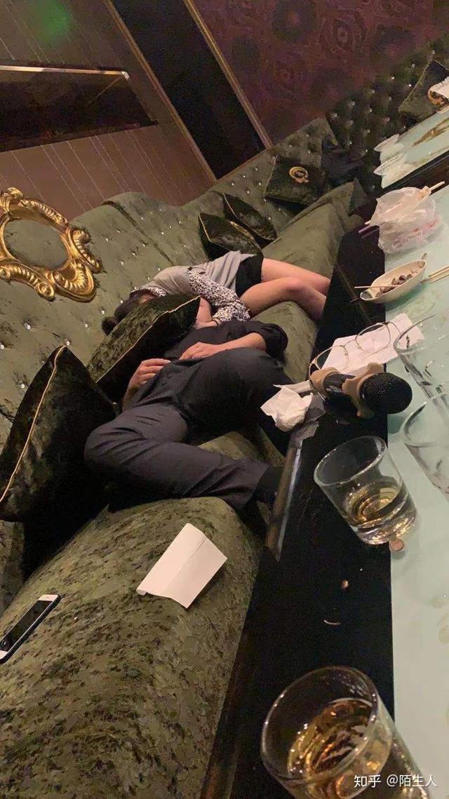 ktv服务高尔夫什么意思