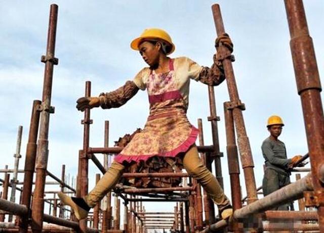 工地上的女人 工地上班的女人