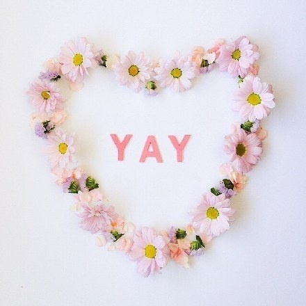 初一朋友圈吉祥语句，祝您春节快乐，大吉大利！