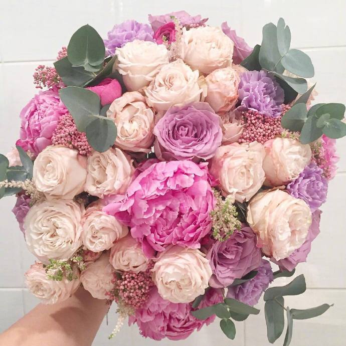 发朋友圈的中秋祝福语，经典温馨，情谊满满！