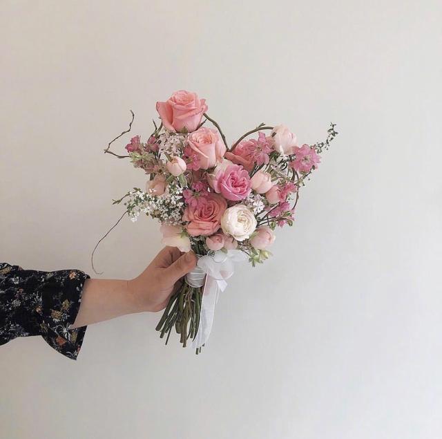 朋友圈超有气质的人生句子，看完让人醍醐灌顶！