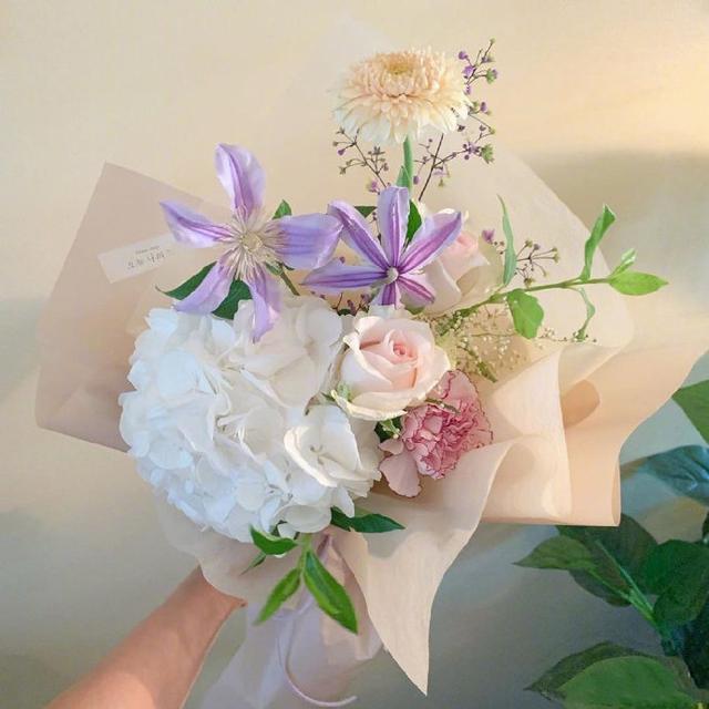 经典优质的心情短句，气质满分，让人怦然心动！