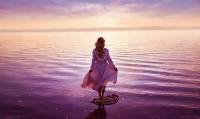 精致有意义的晚安语录，总有一句说到你心坎里！