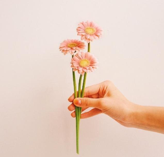 朋友过5.4青年节微信祝福留言，简短精悍，祝福满满！