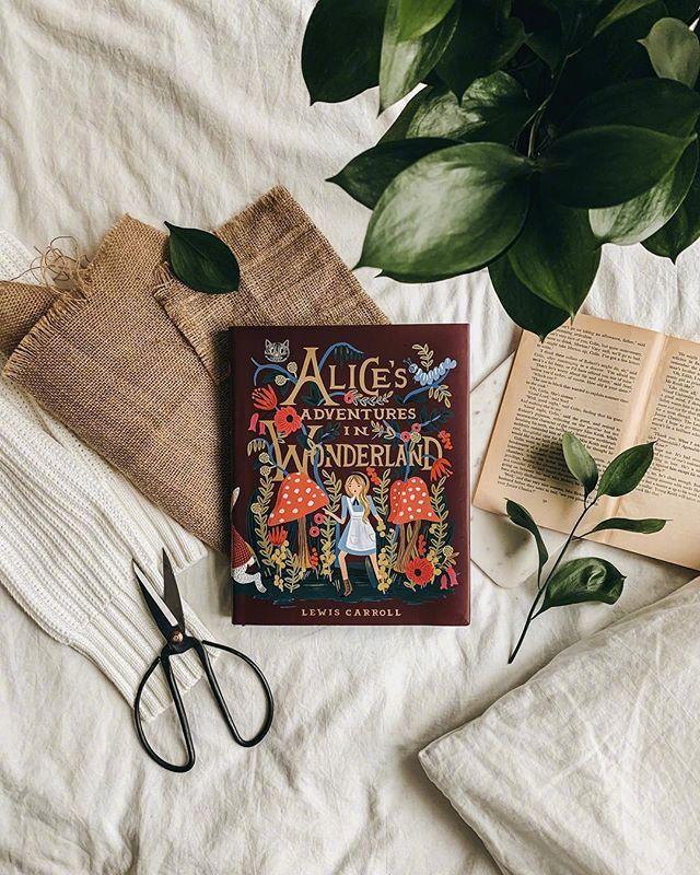 五一劳动节给朋友的祝福语，祝你节日快乐，万事如意！