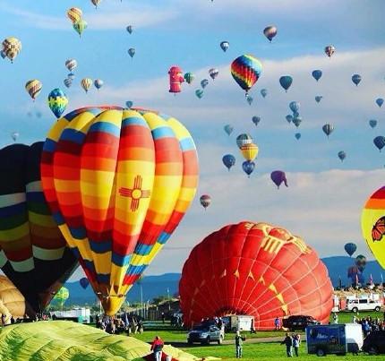 阳光潇洒的早安心语，简短精湛，写得太好了！