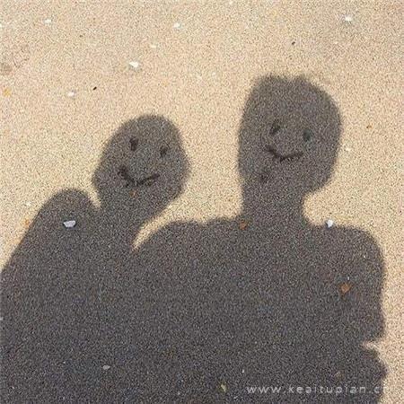 微信朋友圈背景图笑脸 关于微笑的背景图片