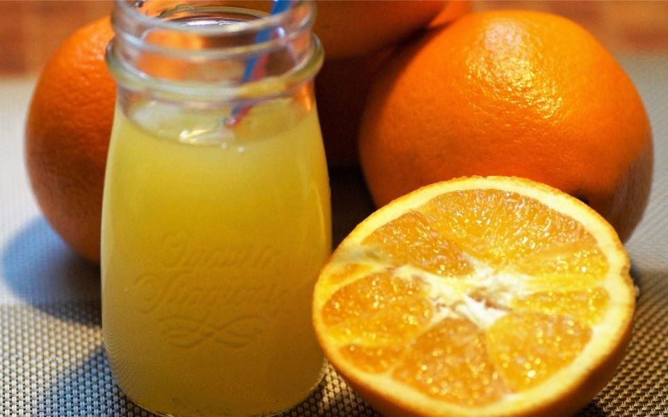 鲜甜可口的橙汁唯美壁纸图片