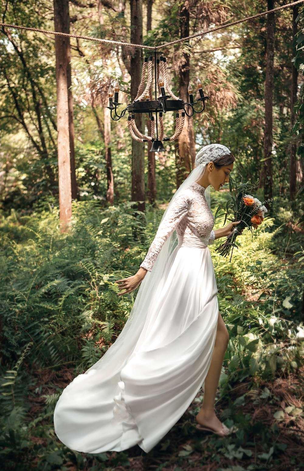 高级森系丛林复古经典婚纱照甜美图片