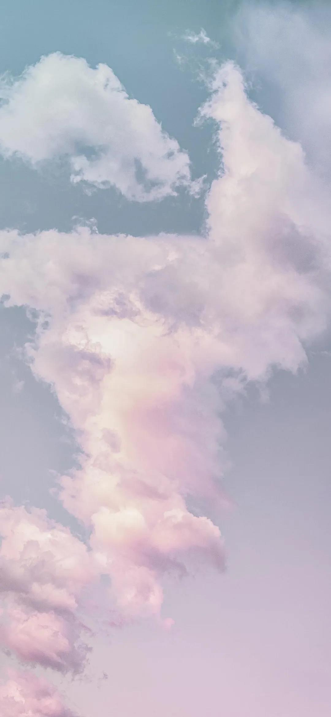 唯美的天空云朵风景手机壁纸图片：云朵是天空的棉花糖