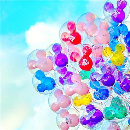 小清新好看的迪士尼米老鼠气球唯美壁纸图片