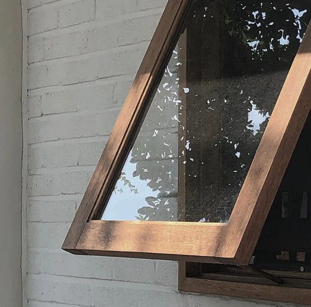 “让你变成朋友圈快乐源泉的沙雕文案”