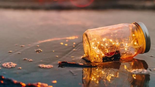 适合新年微信置顶的文案！