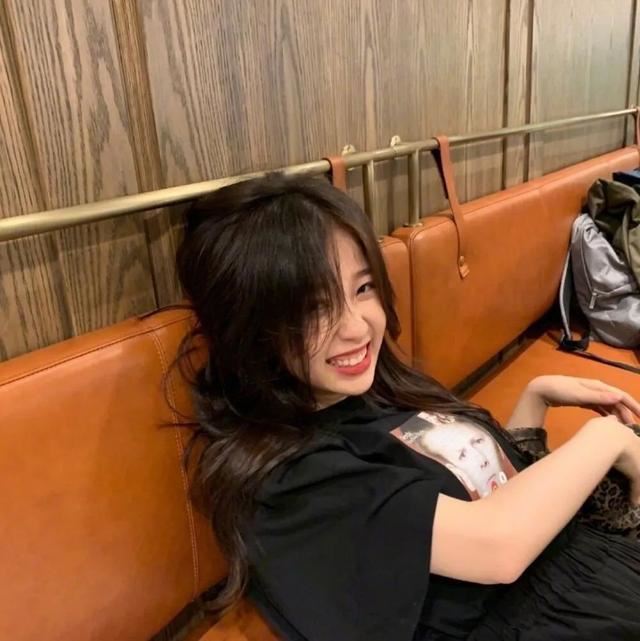 让人落泪的情感语录，抖音里说到心坎的文字！