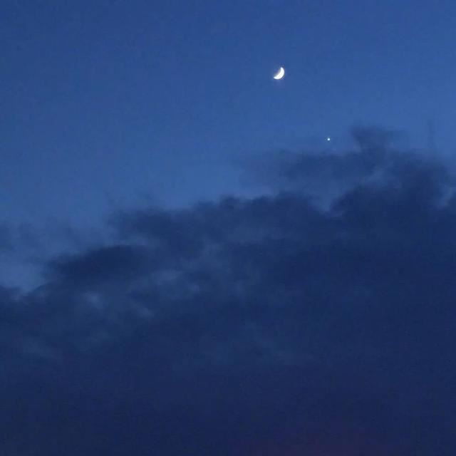 成年人该发的动态句子！