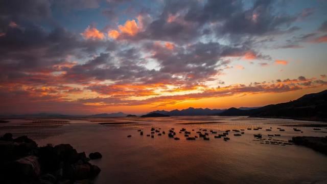 一句吸引人的文案！